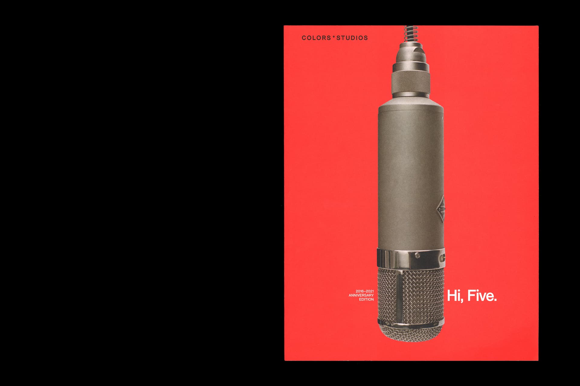 COLORSXSTUDIOS – HI FIVE! BOOK